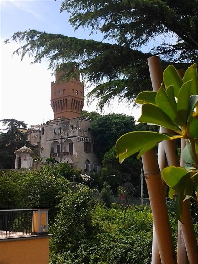 La Torre Di Ro Bed and Breakfast Νάπολη Εξωτερικό φωτογραφία